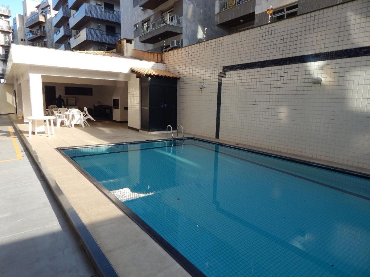 Confortável e bem localizado 3 Quartos na Praia do Forte - CF11 Cabo Frio Esterno foto